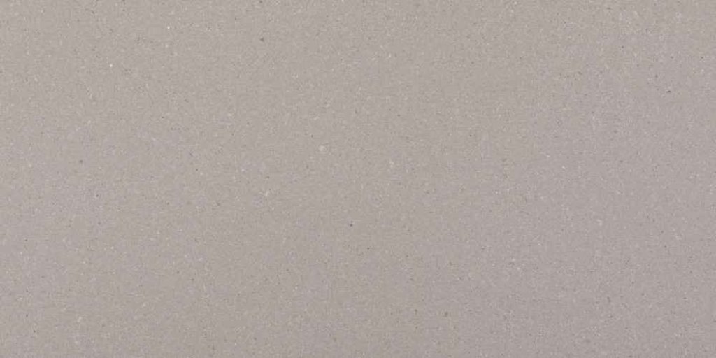 Composiet keukenblad in de kleur Clamshell van Caesarstone met een lichtgrijze toon en zachte glans.